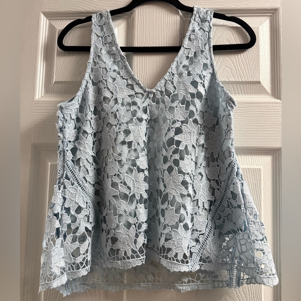 🆕 J.O.A. Light Blue Crochet Lace V-Neck Sleeveless Top Size Small